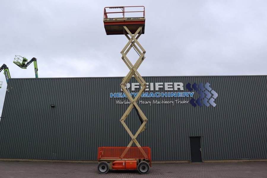 JLG 3369LE Electric, 12m Working Height, 450kg Capacit