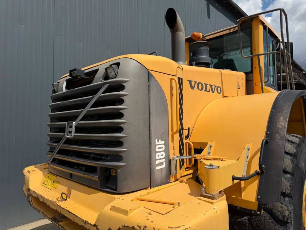Volvo L180F