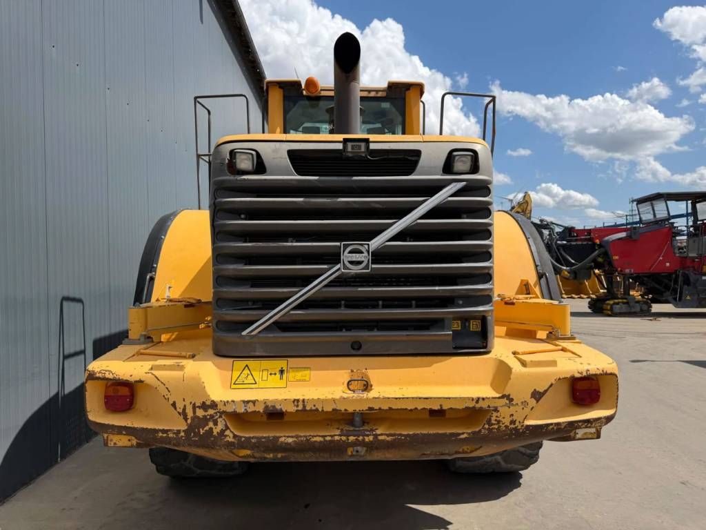 Volvo L180F