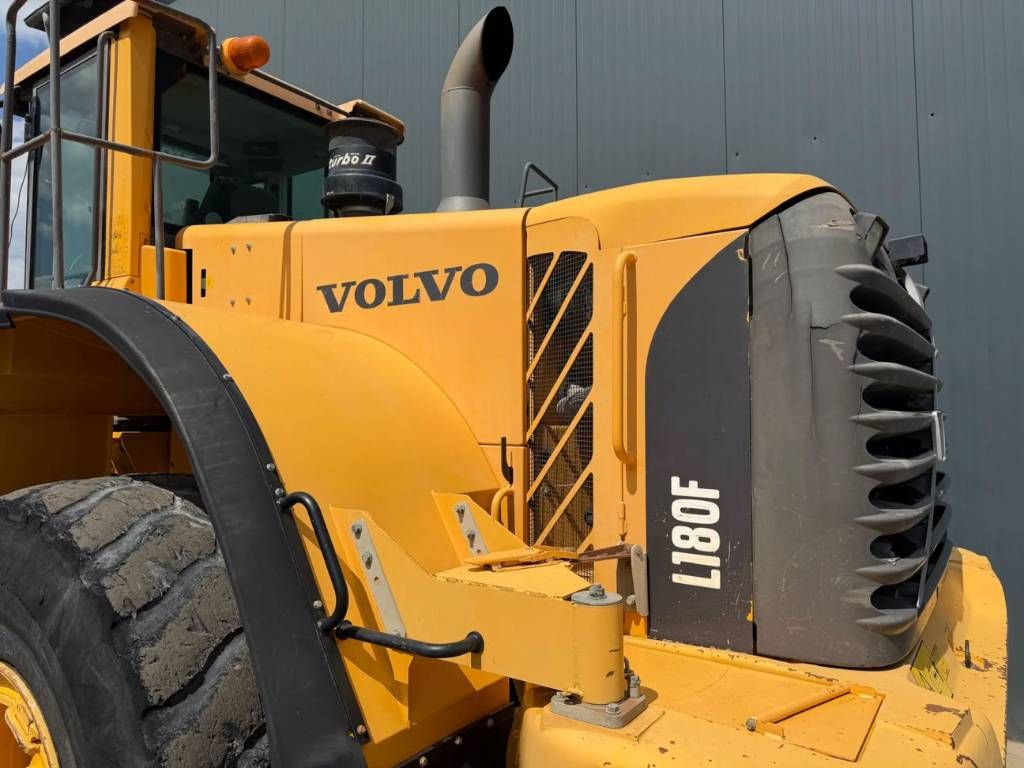 Volvo L180F