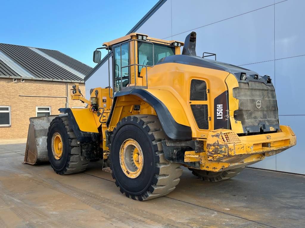 Volvo L150H - Automatic Greasing / Camera