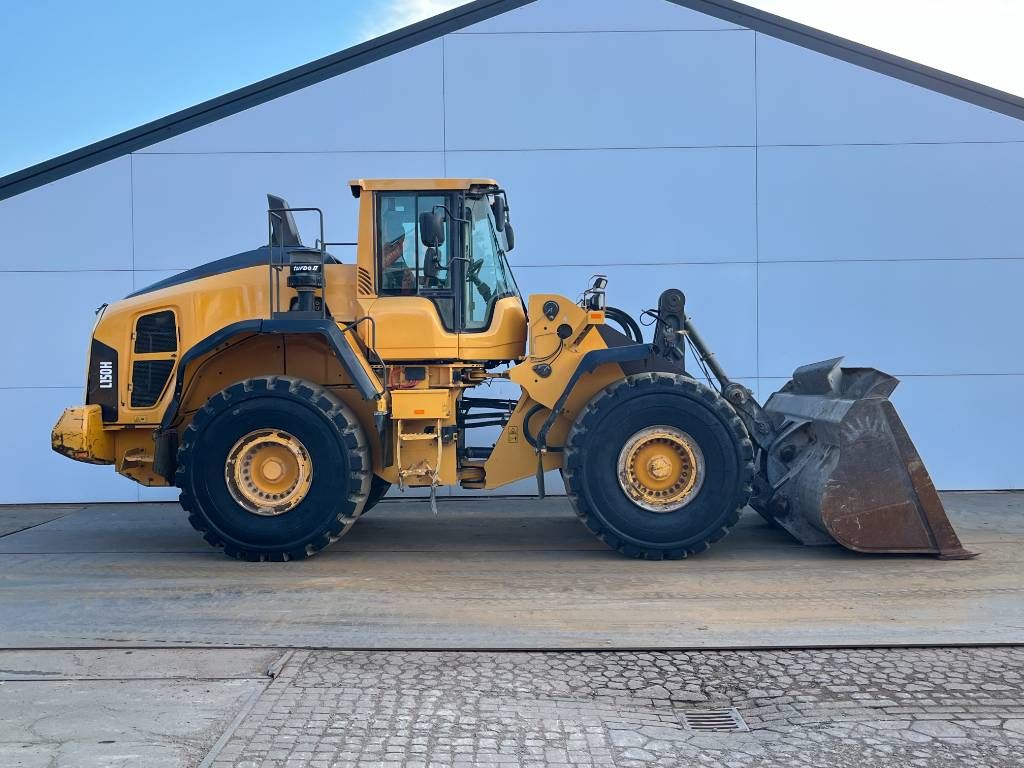 Volvo L150H - Automatic Greasing / Camera