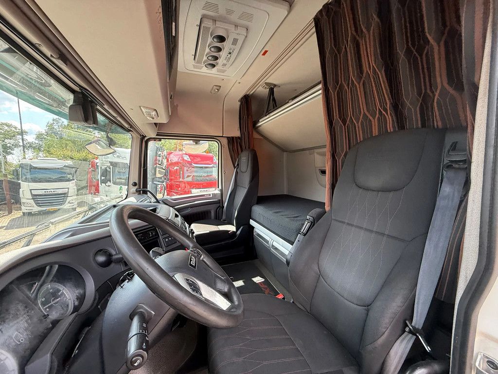 DAF XF 480 6X2 FTP Space Cab Midlift Standairco Alcoa 419.436KM NL Truck