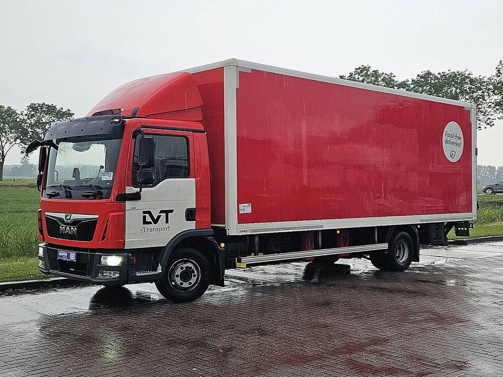 M.A.N. 12.220 TGL bl taillift airco