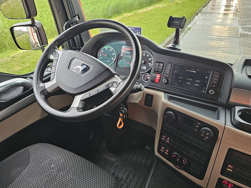 M.A.N. 12.220 TGL bl taillift airco