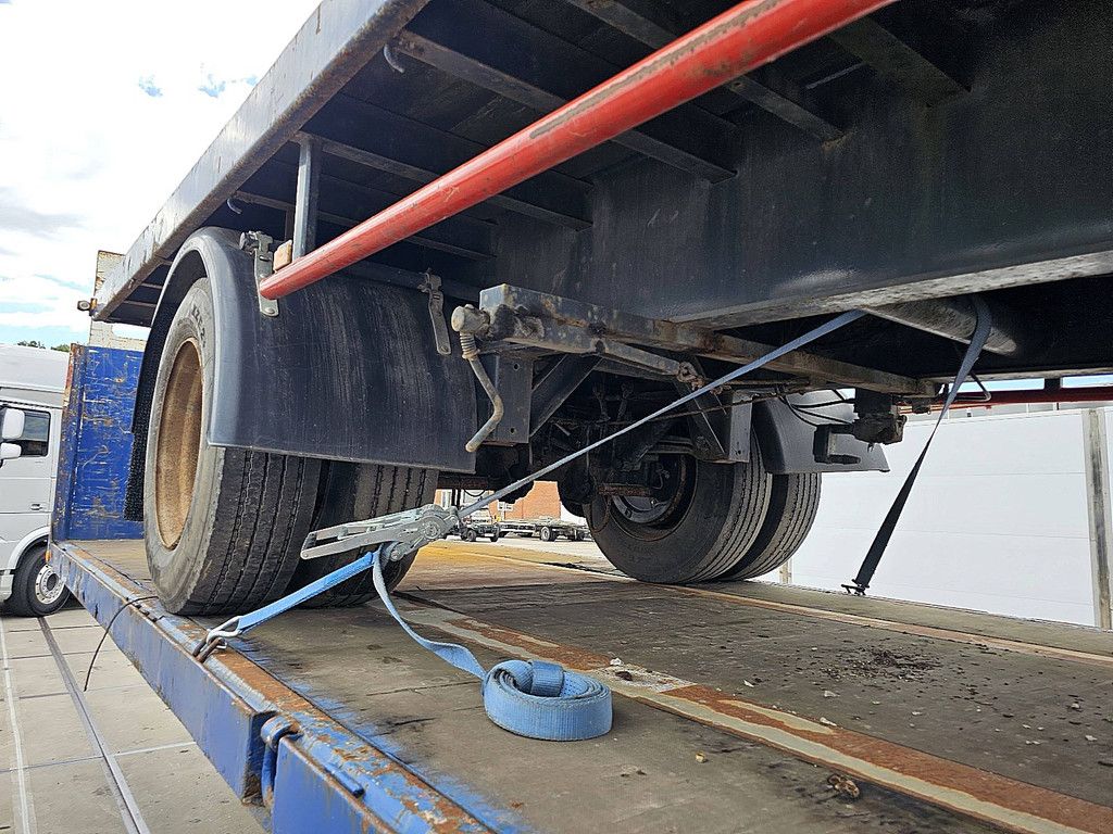 VARMO 1 AXLE PLATFORM forklift connection