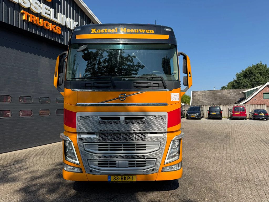 Volvo FH 420 Globetrotter 547.750KM Hydraulic NL Truck APK/TUV 03-2027