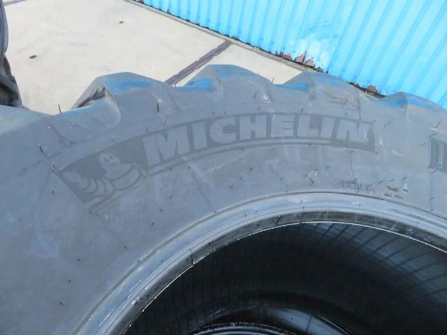JCB 480/80R26 MICHELIN SET TM 420
