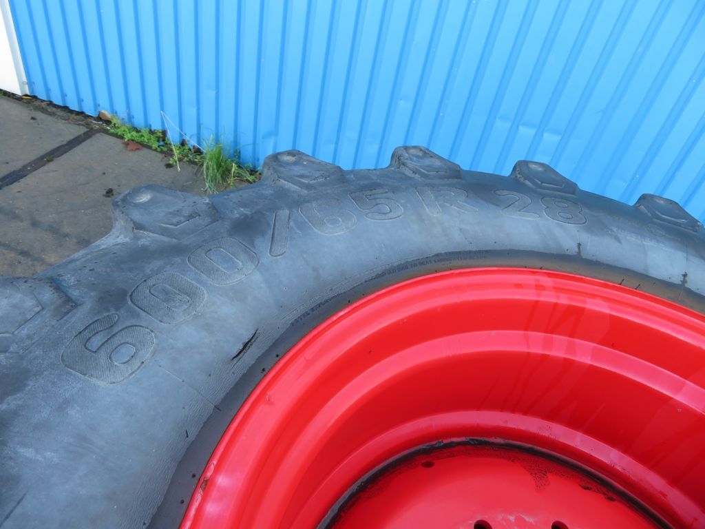 Pirelli 600/65R28 Fendt 10 gaats 60%