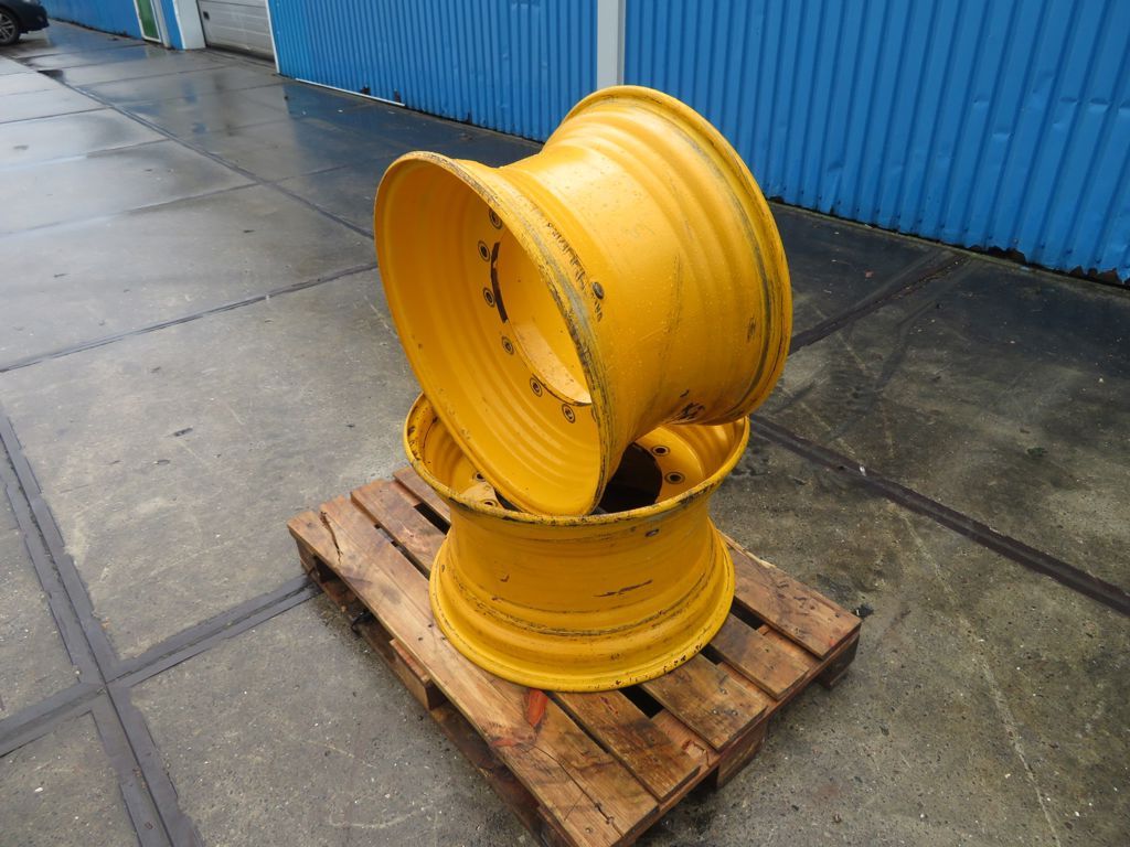 Firestone 2x velg t.b.v. 480/80R26 JCB TM420