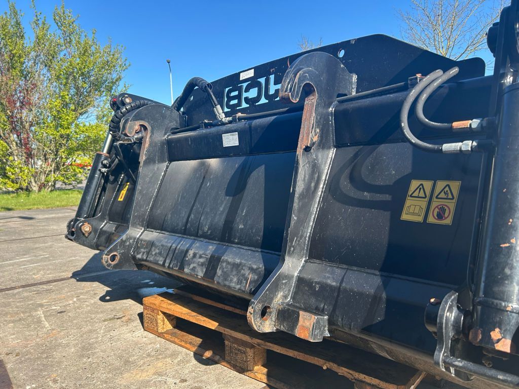 JCB PELIKAANBAK 2.45 MTR QFIT