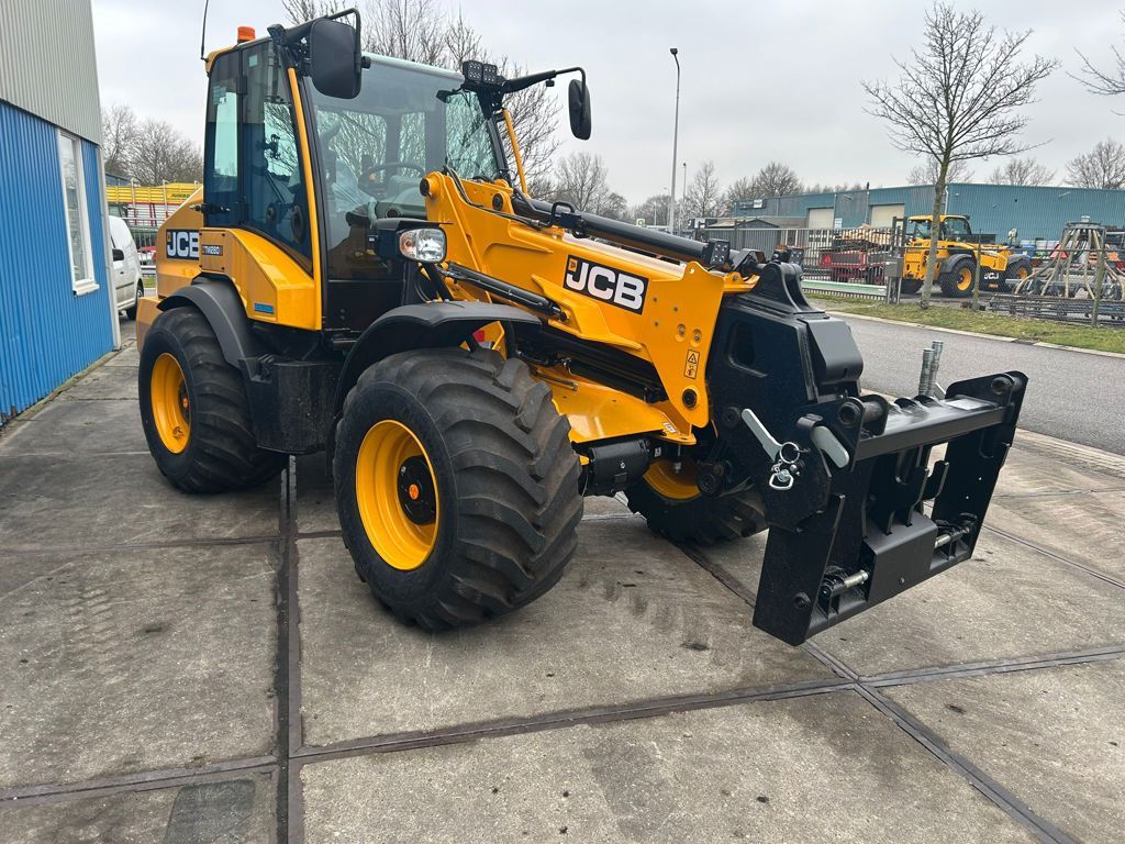 JCB Telemaster TM 280 s