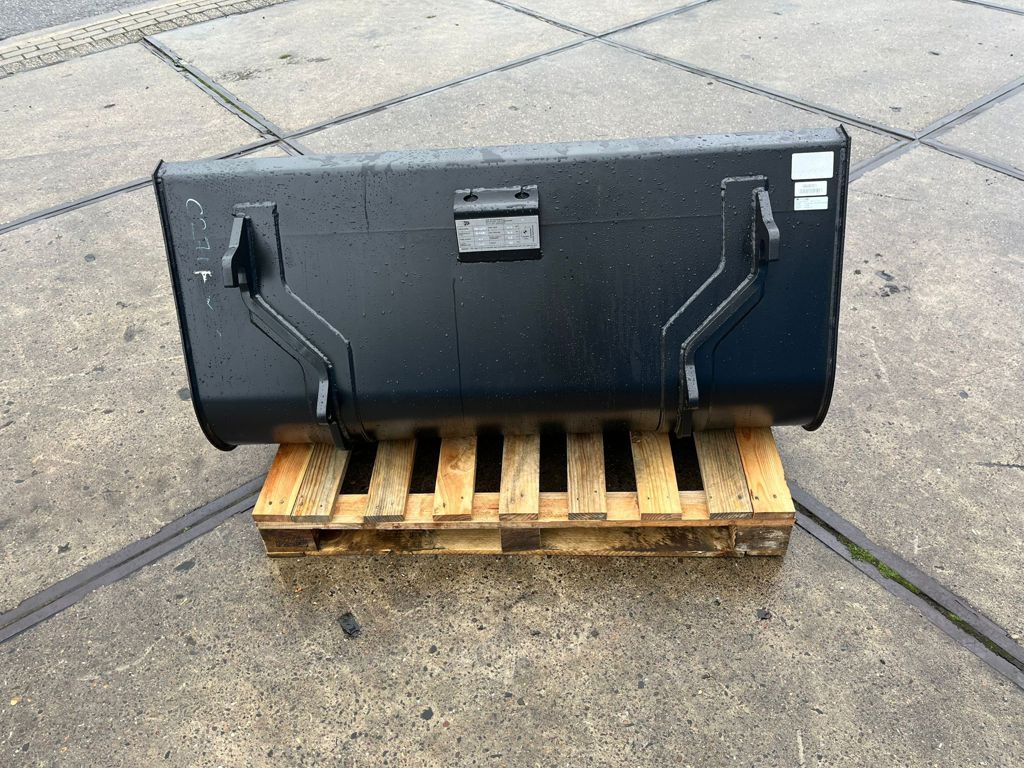 JCB Volumebak 140x65Hx75D cm EURO