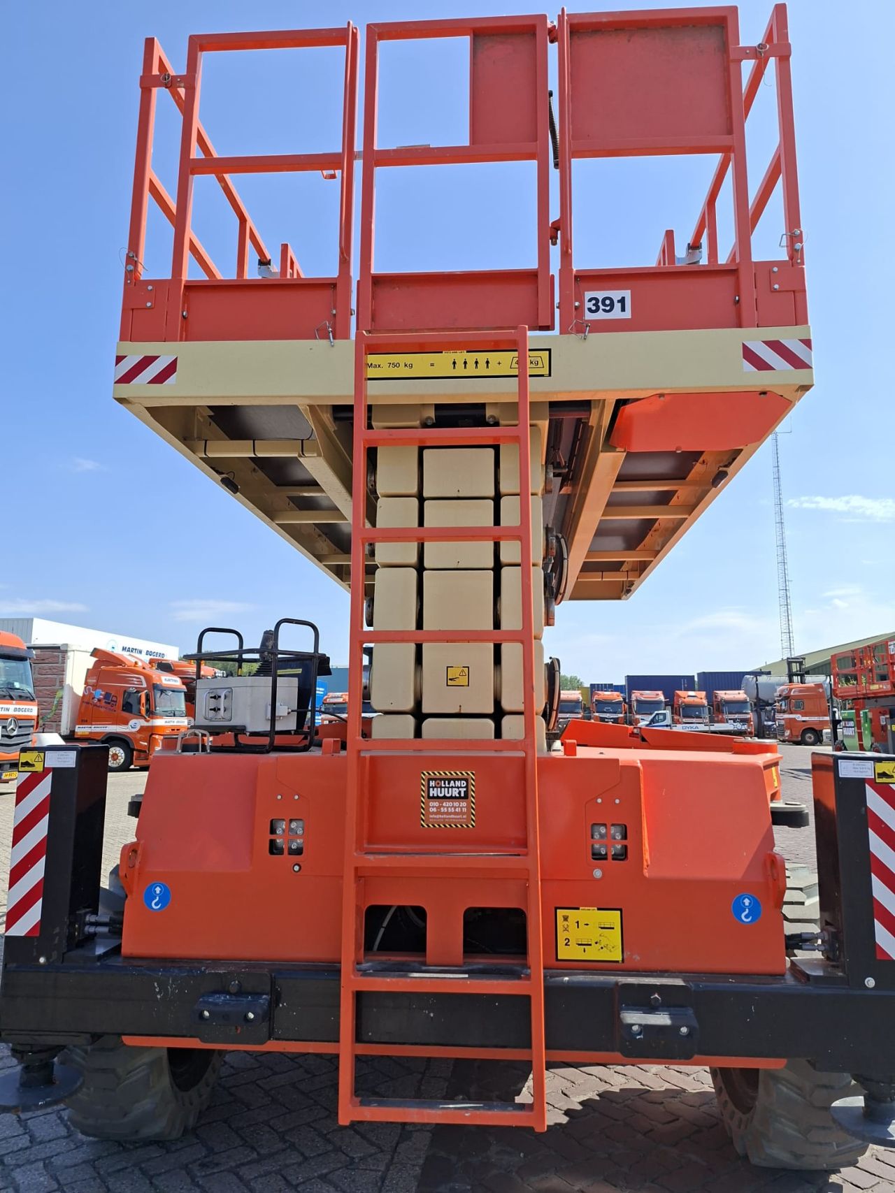 Holland Lift HL-240 D25 Scissor Lift