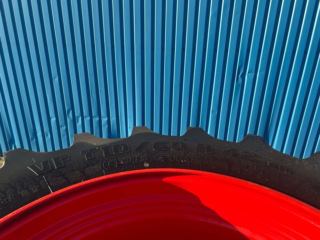 Trelleborg Set 710/60R42+600/60R30 10-G