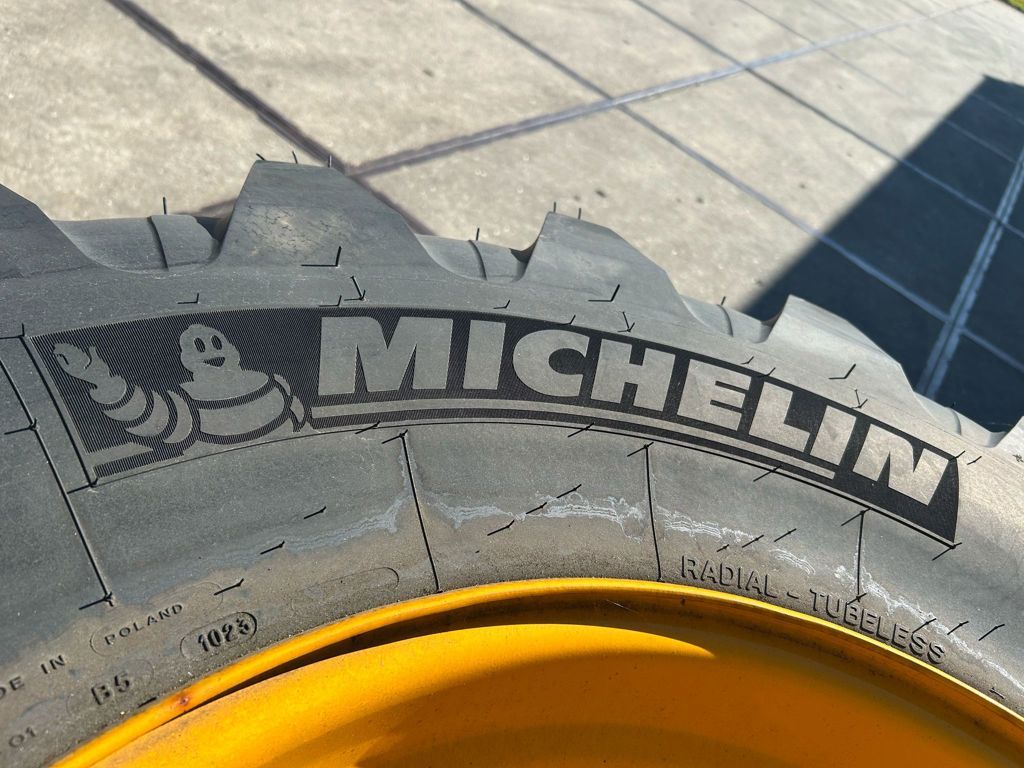 Michelin 4x XMCL 480/80R26 JCB 12g.