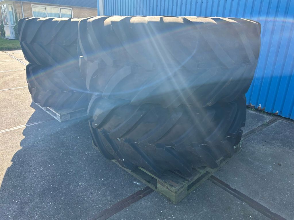 Michelin 4x620/75R26 megaXbib 12 gaats JCB velgen