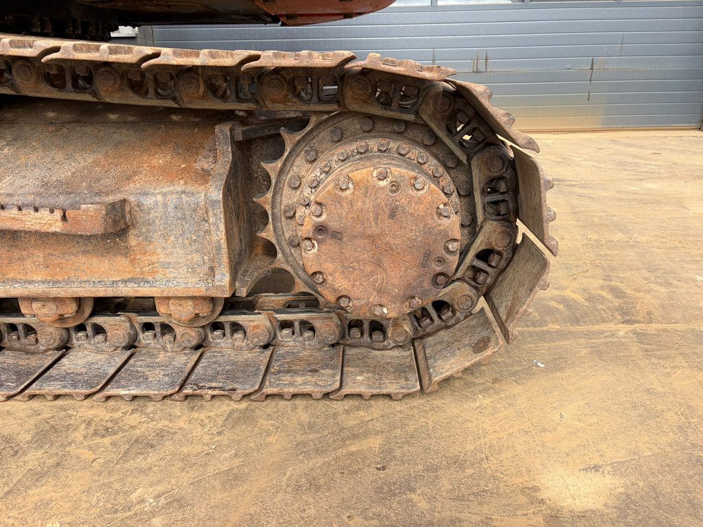 Hitachi ZX225US5LC