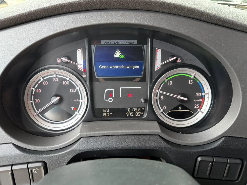 DAF XF 460 SSC Super Space Retarder 2X tank
