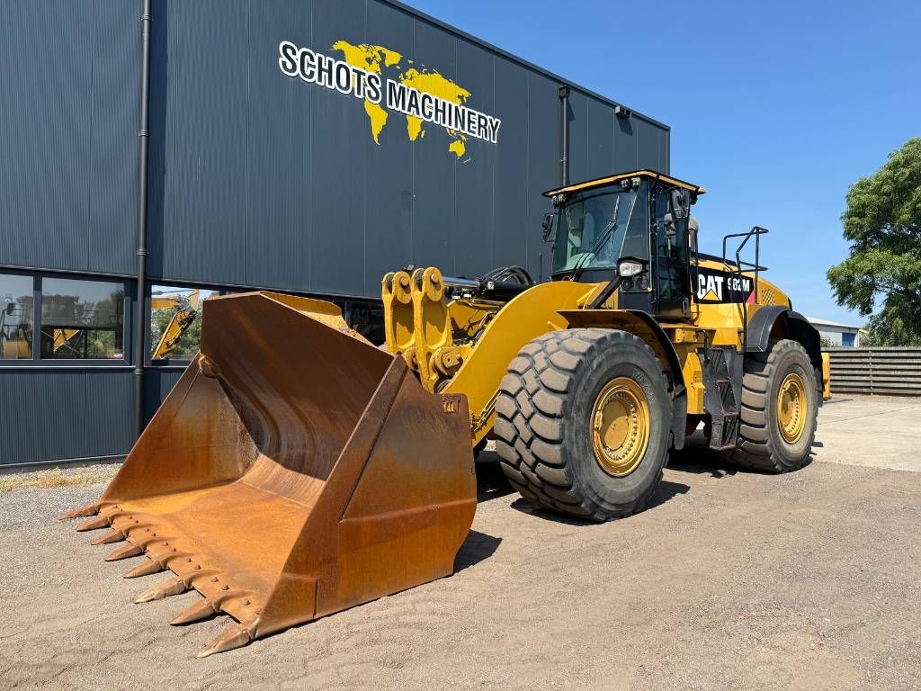 CAT 982 M