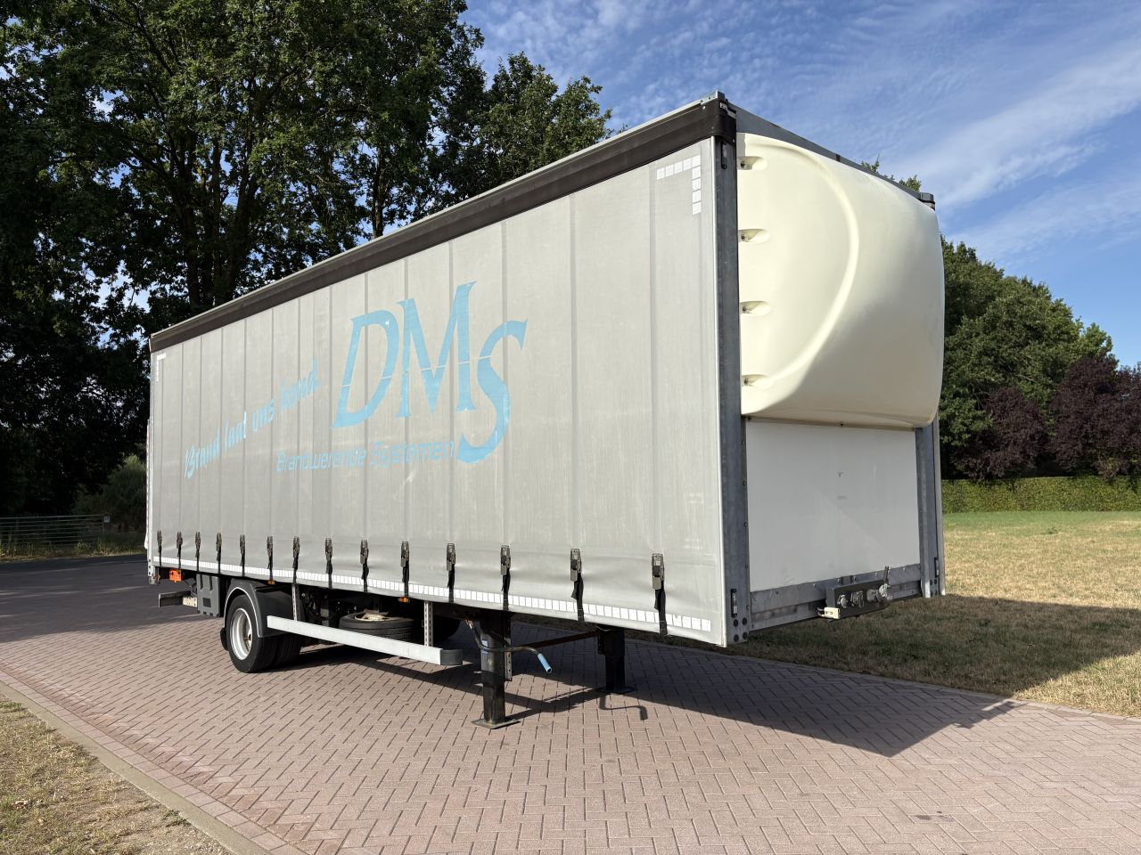 Be oplegger BE-COMBI schuifzielen 7 ton met laadklep 1000 kg