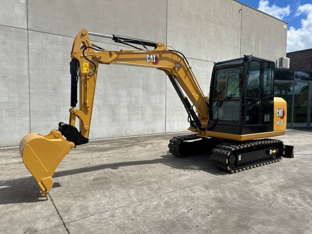 Rupsgraafmachine Caterpillar 305.5E2 Diesel 2017