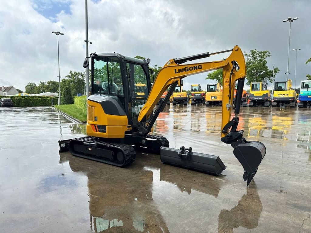 Rupsgraafmachine LiuGong 9027F ZTS Diesel 2026 Nieuw