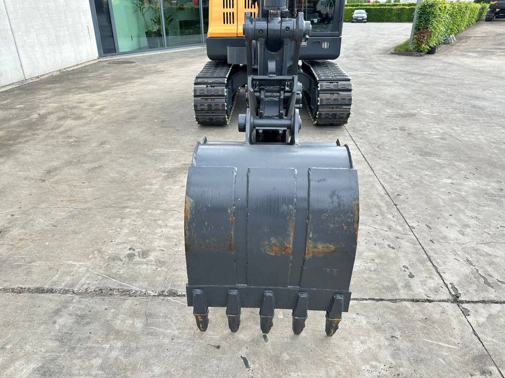 Rupsgraafmachine Hyundai R60VS Diesel 2021