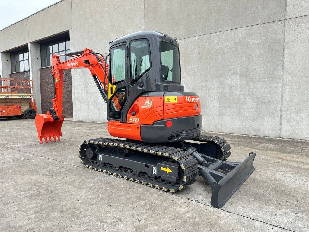 Rupsgraafmachine Kubota KX155-3SZ Diesel 2012