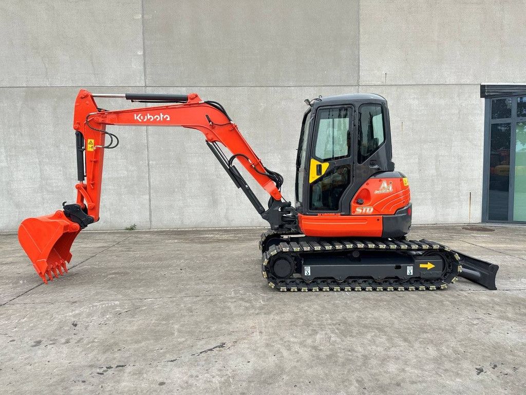 Rupsgraafmachine Kubota KX155-3SZ Diesel 2012