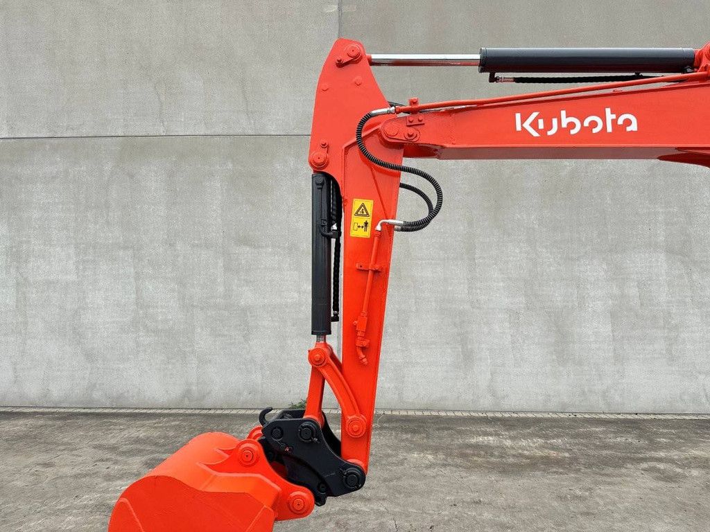 Rupsgraafmachine Kubota KX155-3SZ Diesel 2012