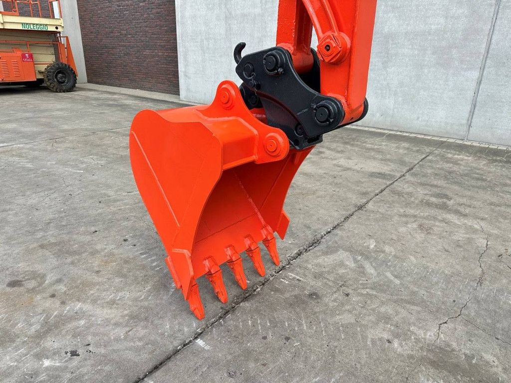 Rupsgraafmachine Kubota KX155-5 Diesel 2017