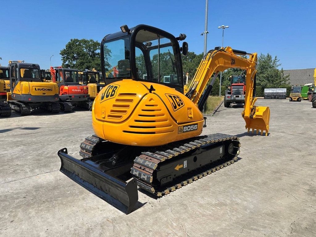Rupsgraafmachine JCB 8056 Diesel 2011