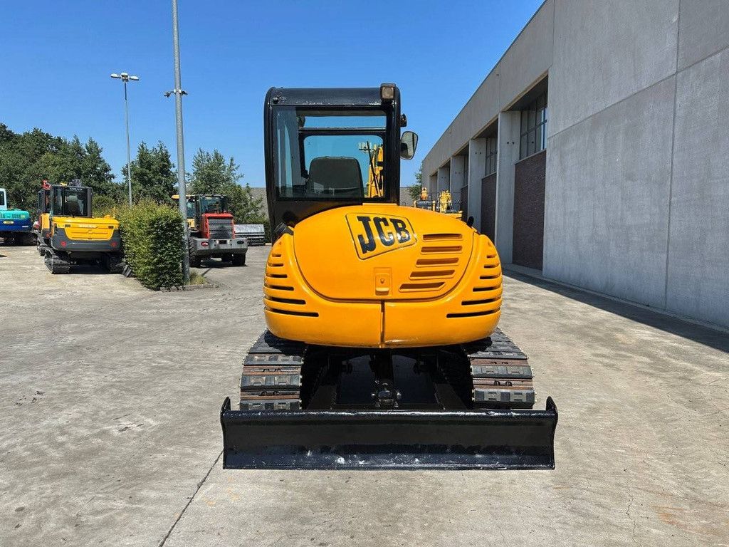 Rupsgraafmachine JCB 8056 Diesel 2011