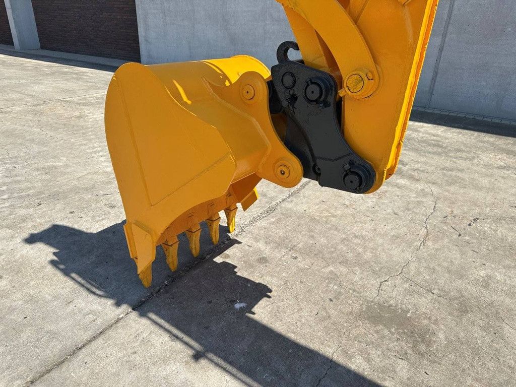 Rupsgraafmachine JCB 8056 Diesel 2011