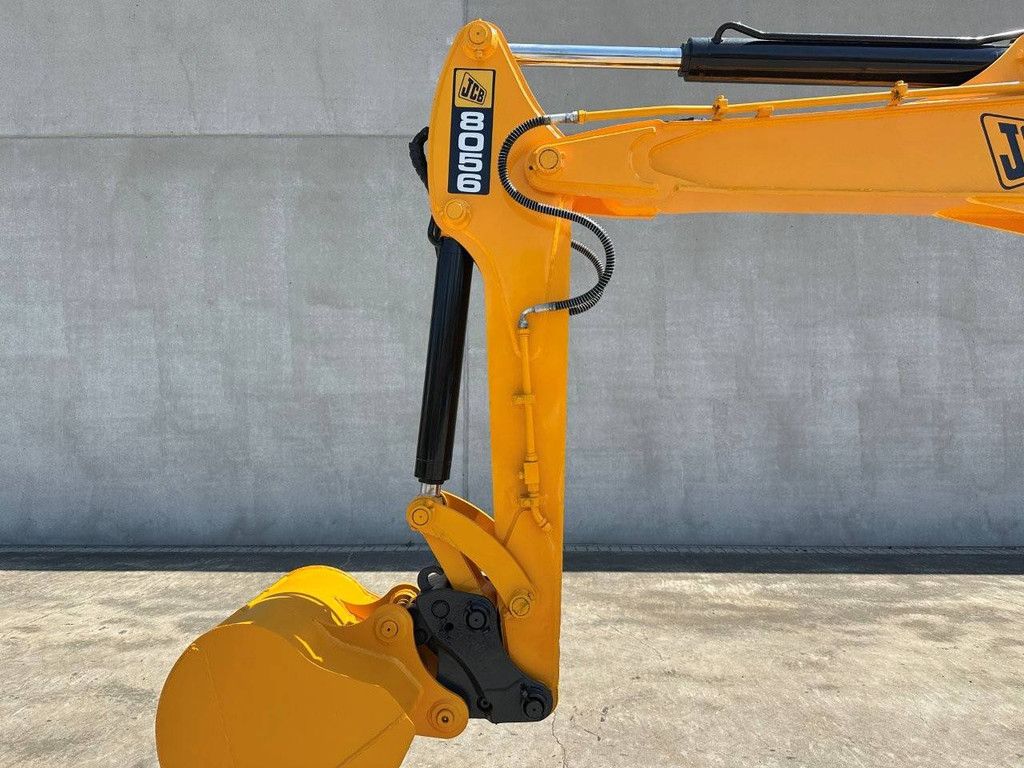 Rupsgraafmachine JCB 8056 Diesel 2011