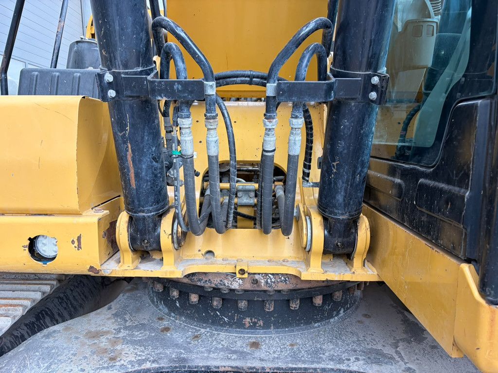 Caterpillar 320GC