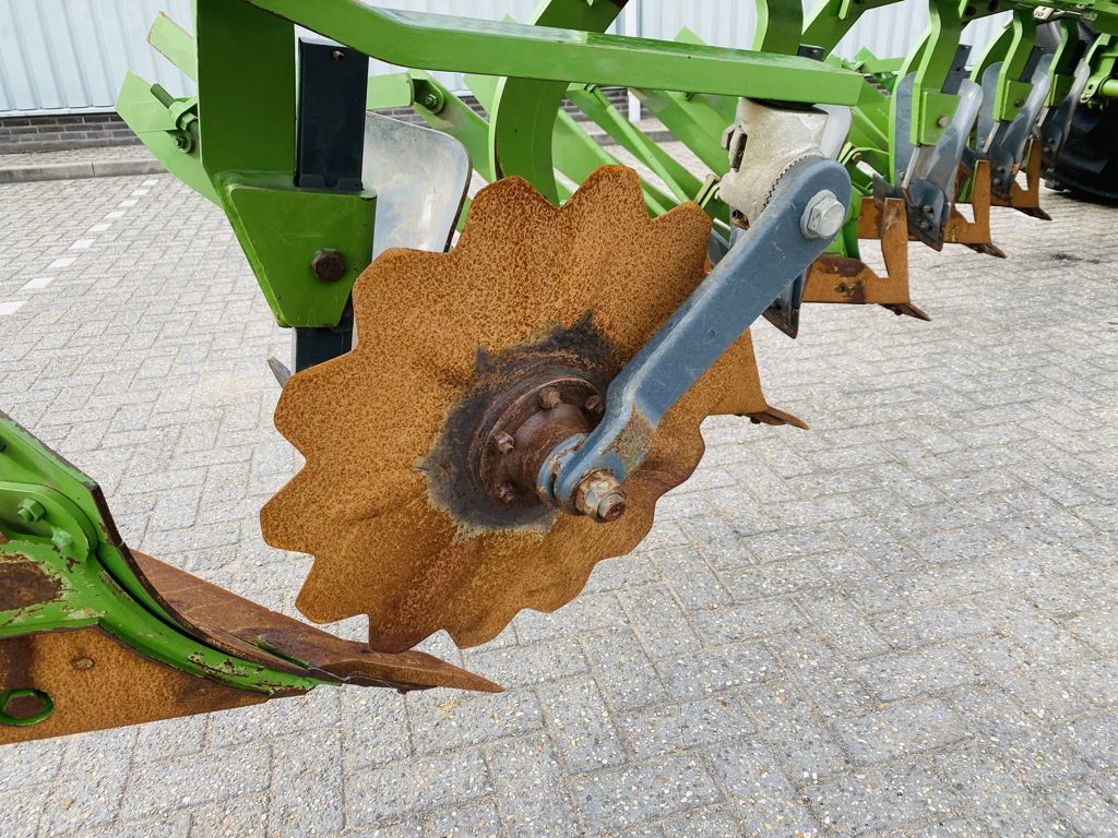 Amazone Cayros XS950 V 5-Schaar Wentelploeg