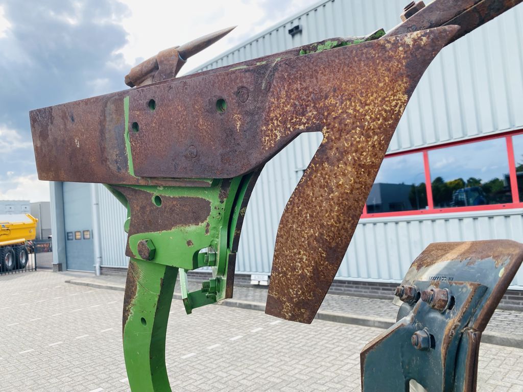Amazone Cayros XS950 V 5-Schaar Wentelploeg