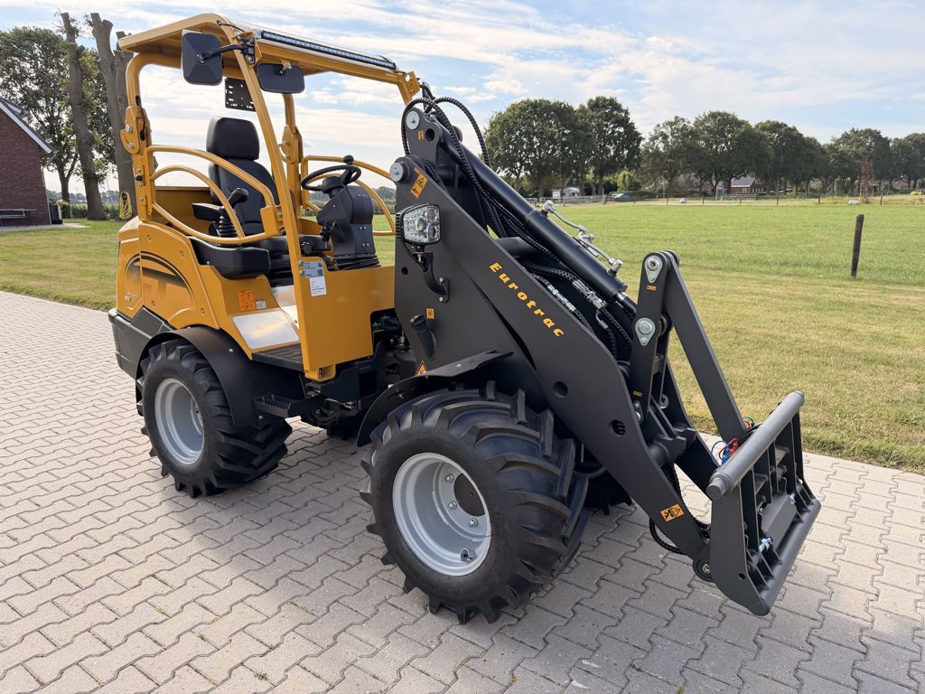 Eurotrac W12S Rops Euro opname