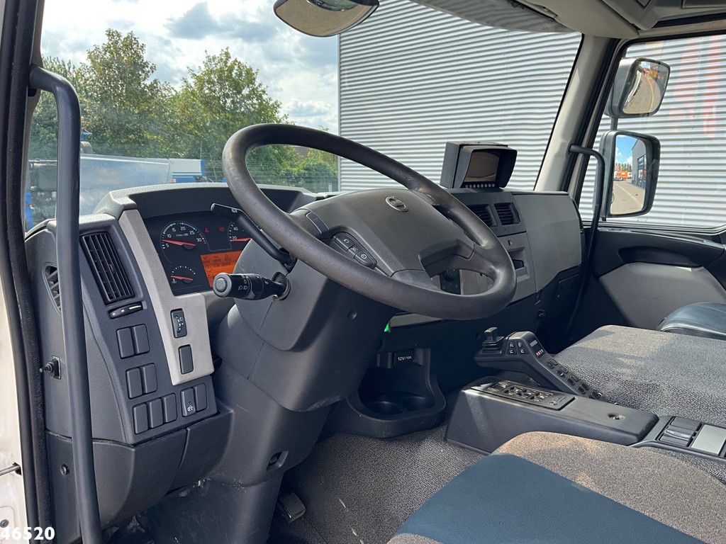 Volvo FE 250 Euro 6 Hiab 14 Tonmeter laadkraan Just 170.460 km!