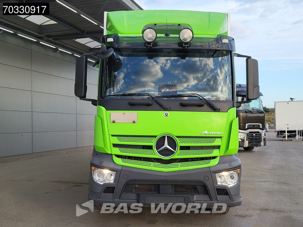 Mercedes Antos Antos 1827 4X2 Air suspension 2000kg Ladebordwand Box heating Automatic Euro 6