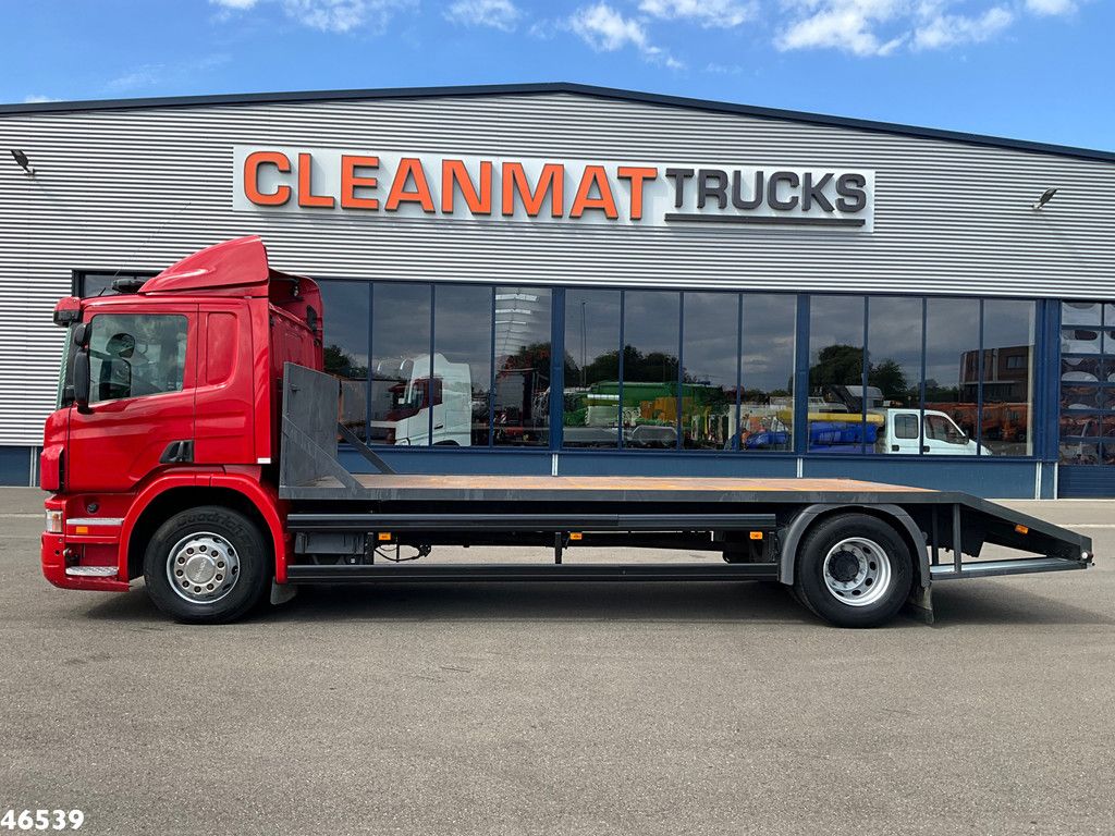 Scania P 230 Autotransporter met oprijrampen