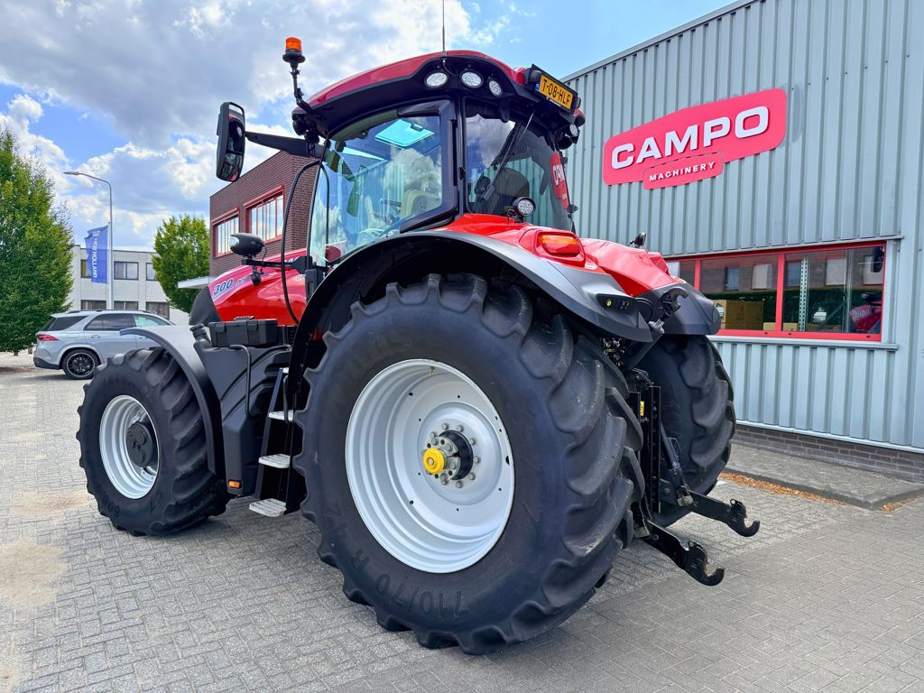 Case IH Optum 300 CVX AFS Connect GPS