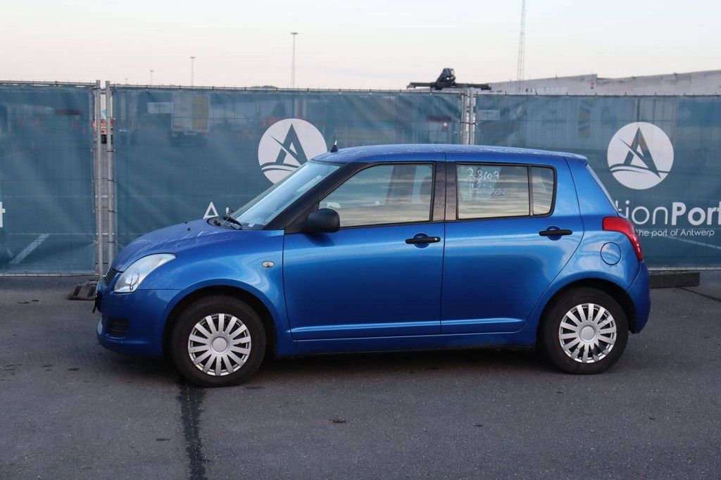 Personenauto Suzuki Swift Benzine 92pk 2008 (Marge)