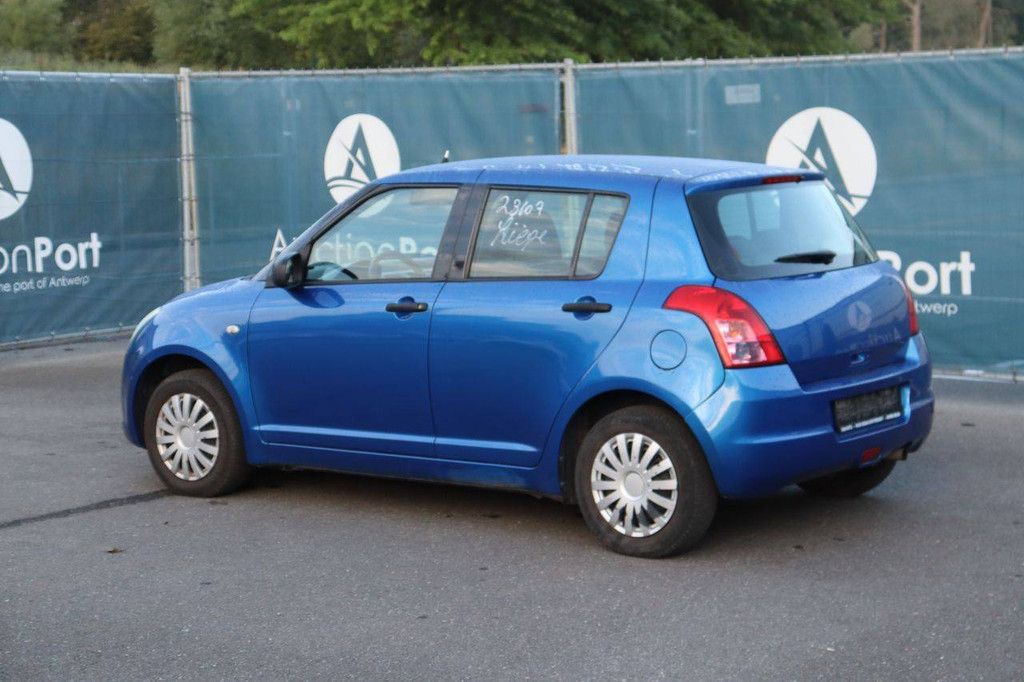 Personenauto Suzuki Swift Benzine 92pk 2008 (Marge)