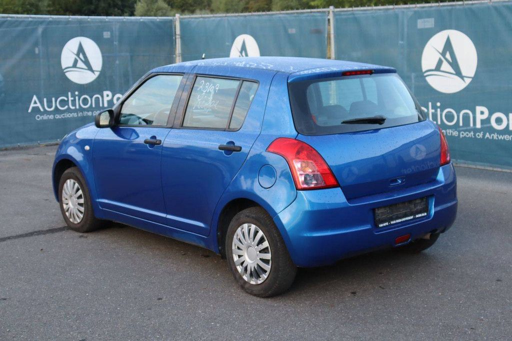 Personenauto Suzuki Swift Benzine 92pk 2008 (Marge)