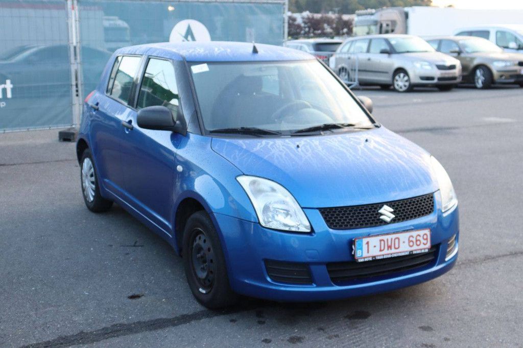 Personenauto Suzuki Swift Benzine 92pk 2008 (Marge)