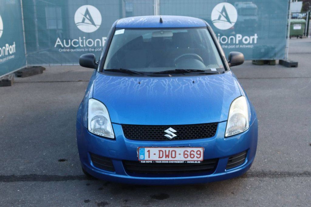 Personenauto Suzuki Swift Benzine 92pk 2008 (Marge)