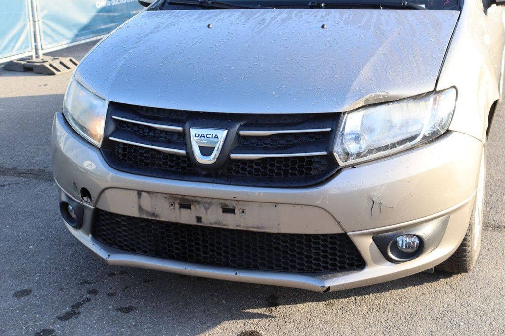 Personenauto Dacia Logan Benzine 75pk 2013 (Marge)